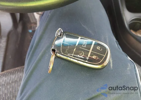 2018 Dodge Journey Se из США, поврежденный, VIN 3C4PDCAB9JT195802